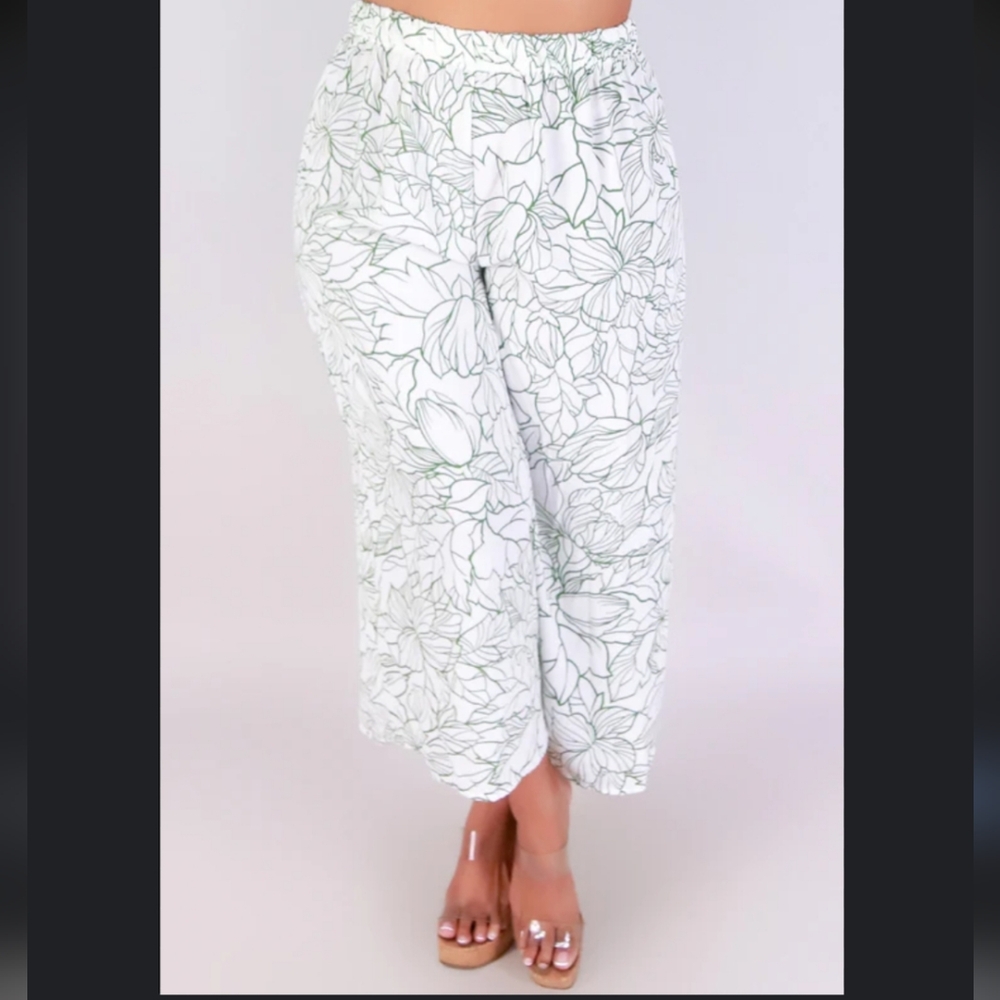 Rachel Zoe White/Black Linen Floral Pants Euc Sz. L Crop